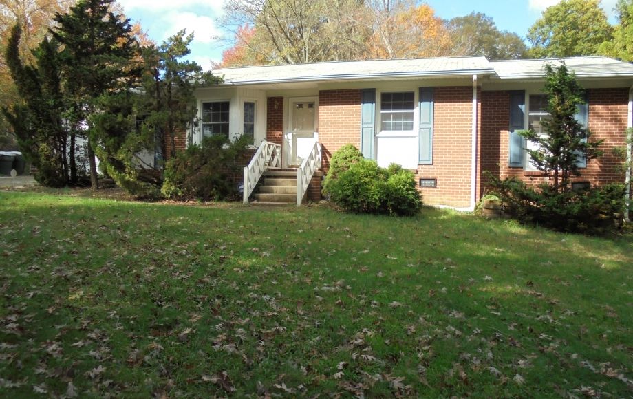 Image for SOLD~2216 Crestridge Rd. Greensboro, NC 27403