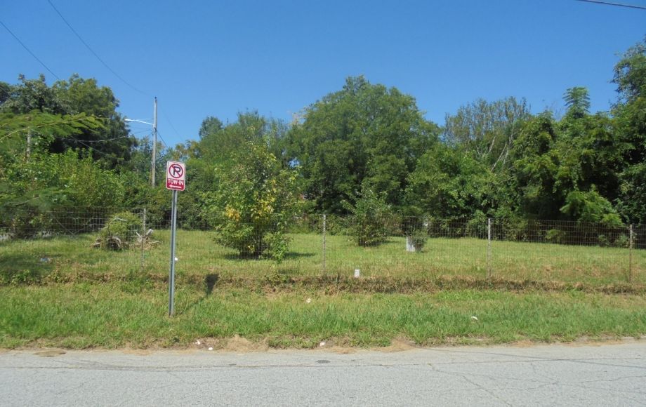 Image for ALL SOLD~9-REAL ESTATE AUCTIONS (House, Commercial Building & 7-Vacant Lots~Personal Prop)