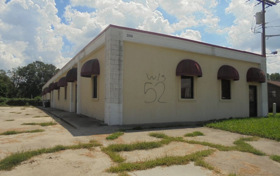 Image for ALL SOLD~9-REAL ESTATE AUCTIONS (House, Commercial Building & 7-Vacant Lots~Personal Prop)