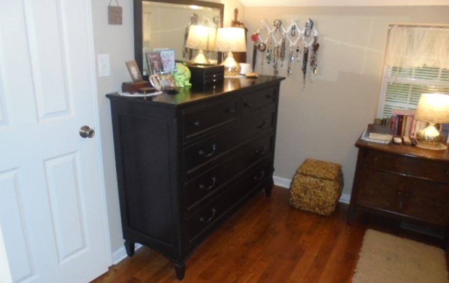 Image for SOLD~REAL ESTATE FOR SALE “LOG CABIN”~RANDLEMAN 1.10AC 3/BR, 2/BA
