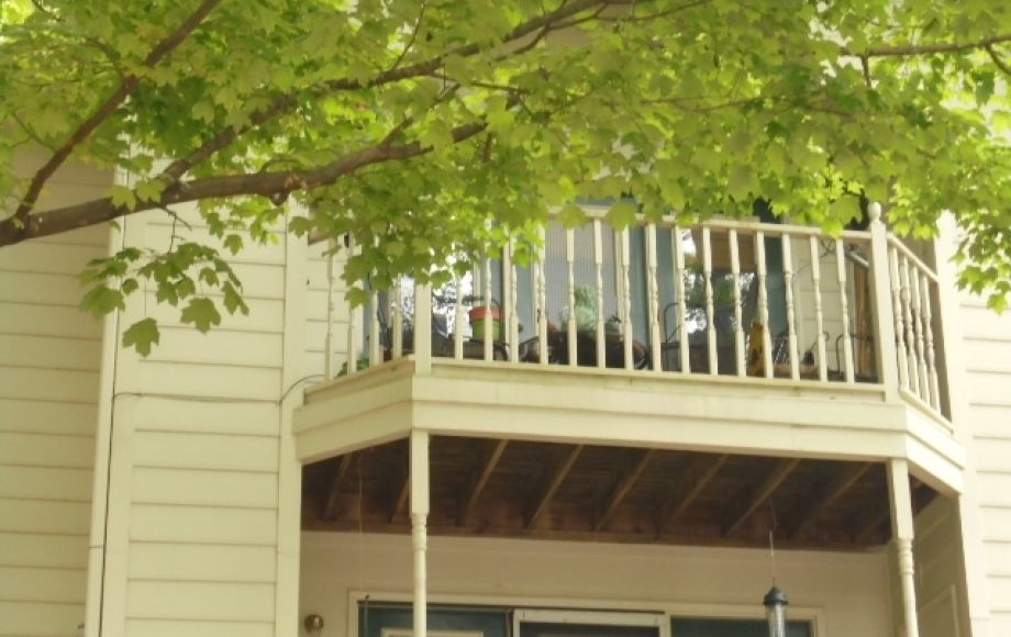 Image for SOLD~REAL ESTATE AUCTION-“QUAKER COMMONS”-UPPER LEVEL CONDO