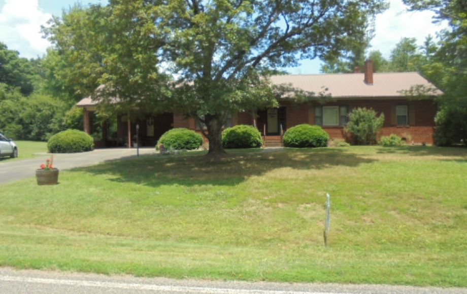 Image for SOLD~42.5 AC w/2 HOUSES (Nice Brick Ranch & Early 1900’s Home)~DENTON