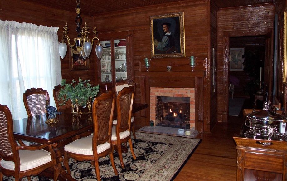Image for SOLD~“Duck Smith House” Bed & Breakfast 1914 Farmhouse