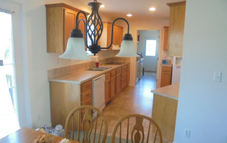 Image for CONTRACT PENDING~REAL ESTATE AUCTION