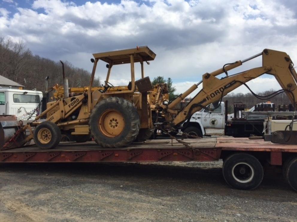 Backhoes, Trucks, Rubber Tire Loaders, Construction Equipment For Sale