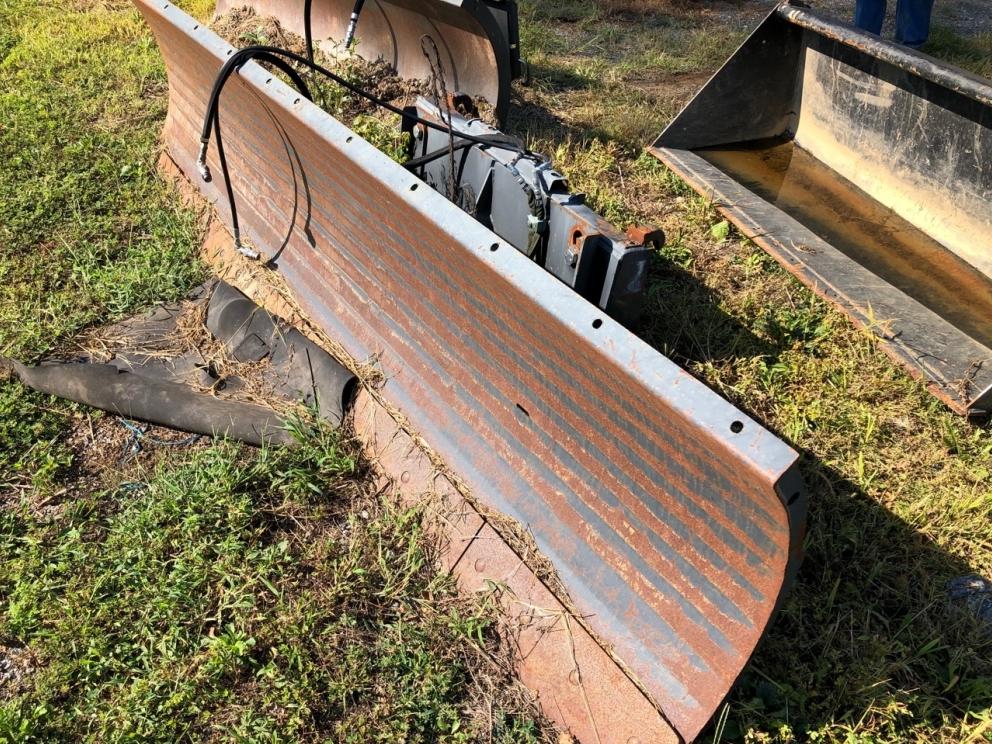 Virnig Front Mount Hydraulic Blade, 10 ft. - 1