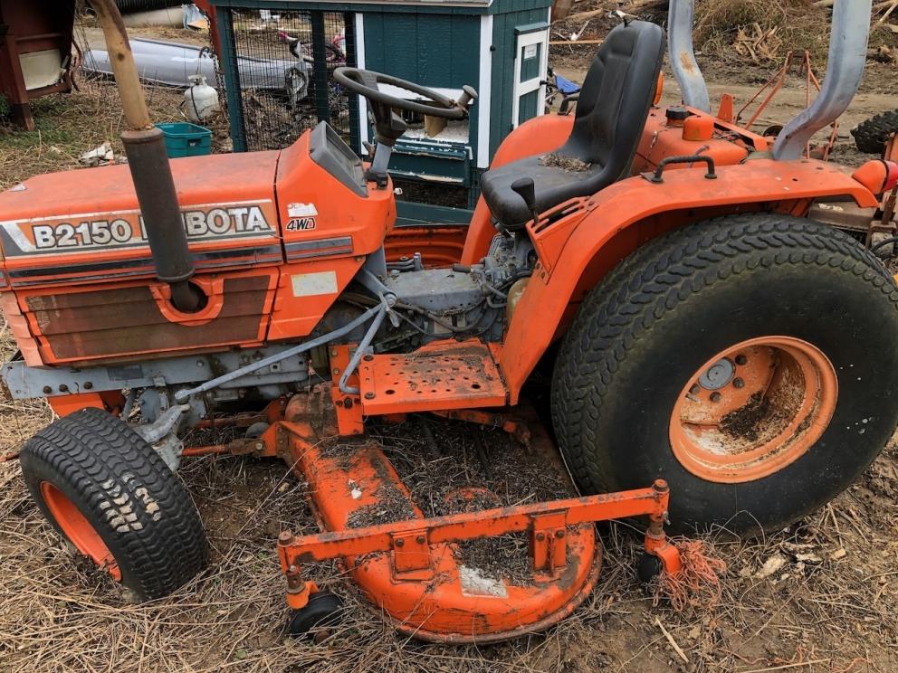 Kubota B2150 with deck
