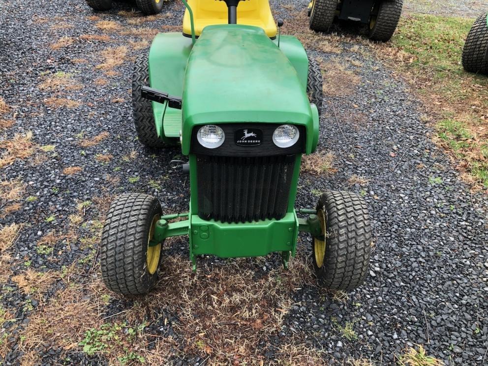 JD 140 Tractor