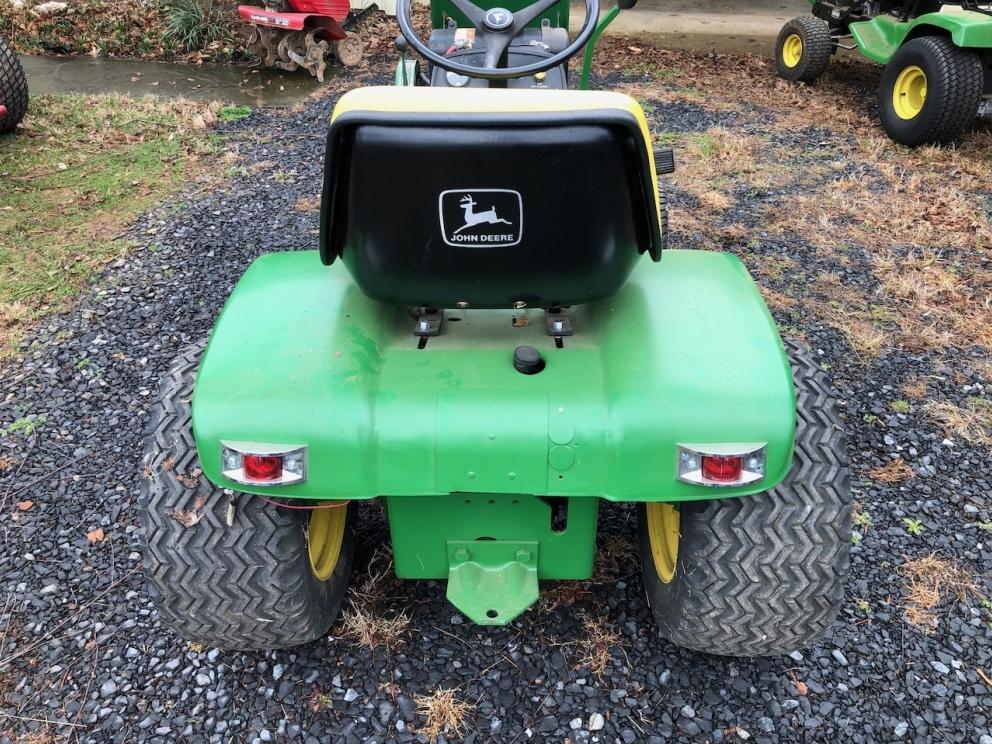 John Deere 140 Tractor
