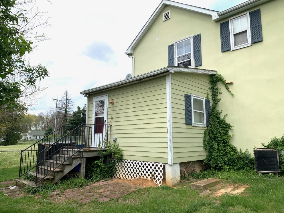 215 liberty street berryville va - 10