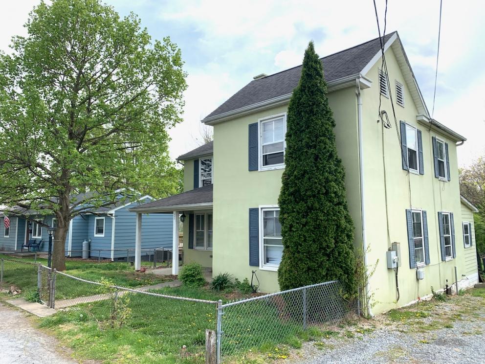 215 liberty street berryville va - 2