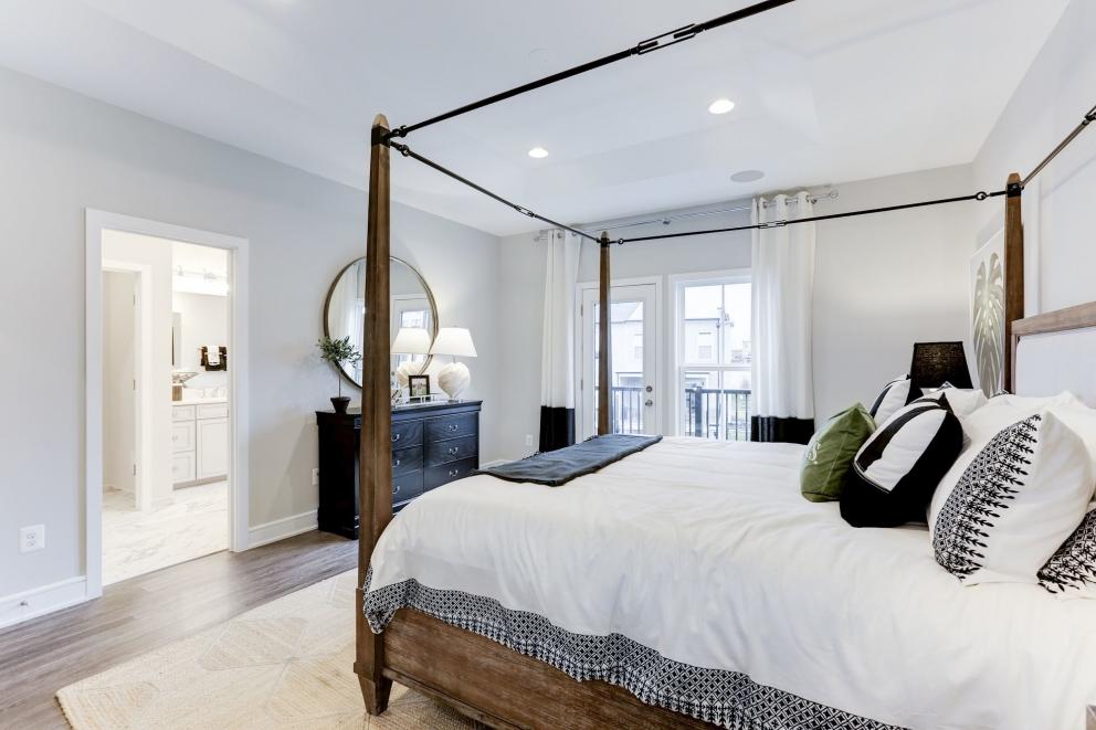 Image for VIRTUAL AUCTION - Van Metre Model Home Furniture