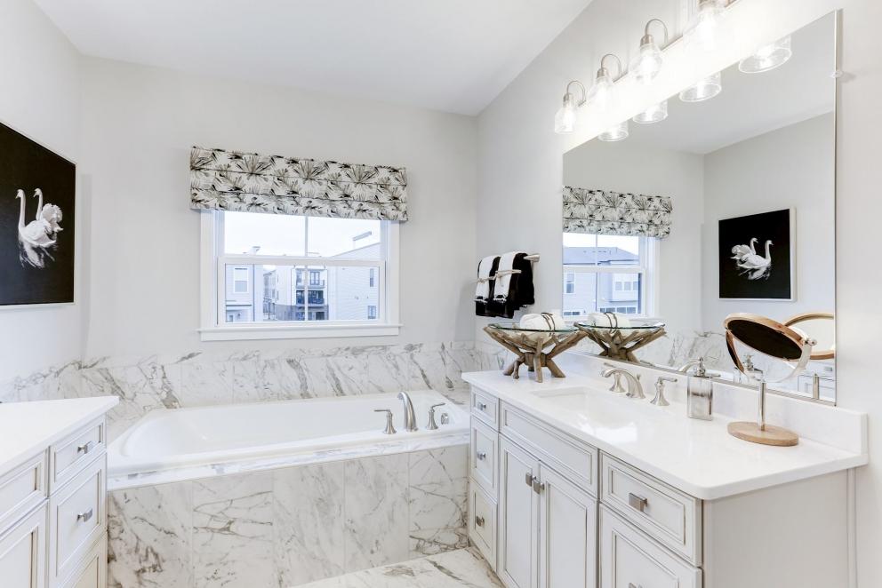 Image for VIRTUAL AUCTION - Van Metre Model Home Furniture