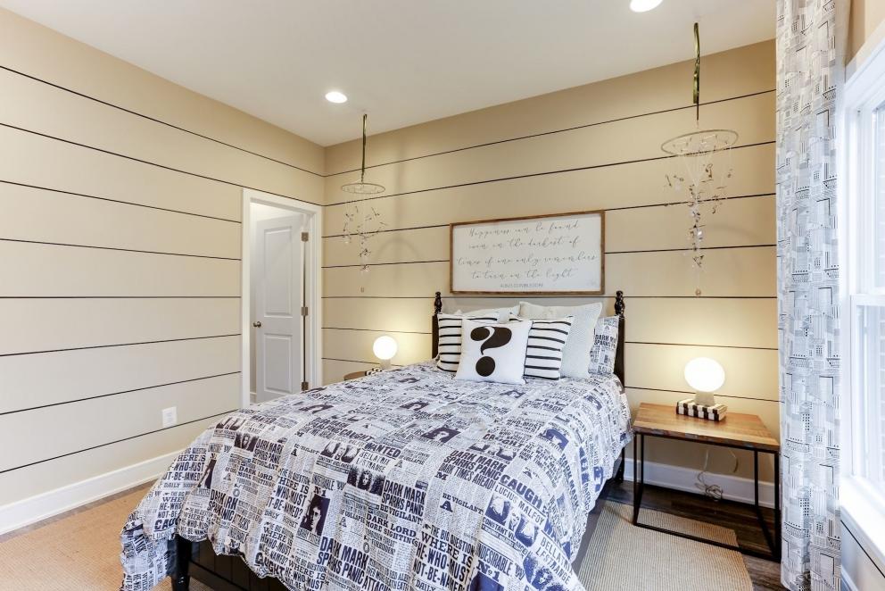 Image for VIRTUAL AUCTION - Van Metre Model Home Furniture