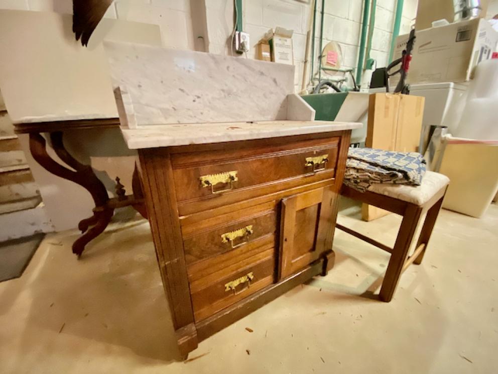 Image for VIRTUAL AUCTION - Working Duck Decoys, Waterfowl Taxidermy, Antique Furniture, Whiskey Advertising,