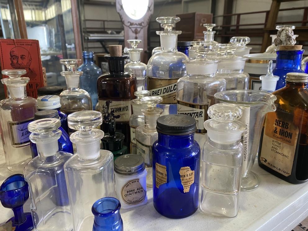 Image for VIRTUAL AUCTION - Fenton, Roseville, Weller Pottery, Oak Furniture, Antiques, Die Cast Cars & Trucks