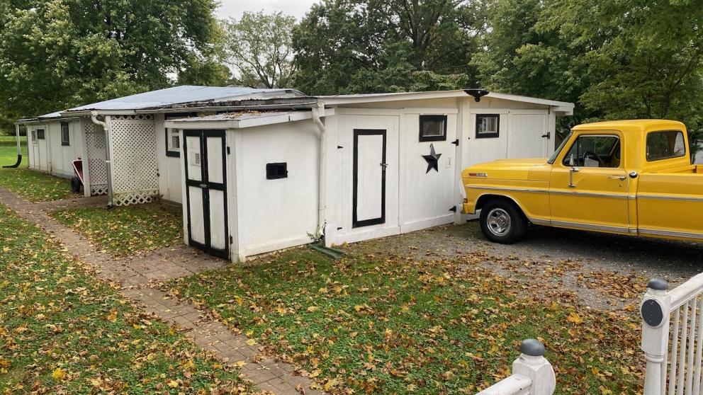 Image for REAL ESTATE - 4 BR/3 BA Home w/Large Detached Garage/Shop on .47 +/- Acres in Downtown Purcellville