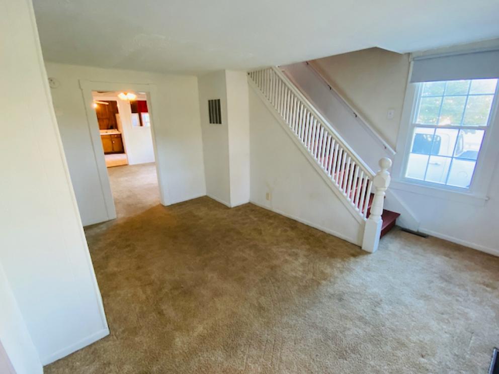 Image for REAL ESTATE - 4 BR/3 BA Home w/Large Detached Garage/Shop on .47 +/- Acres in Downtown Purcellville