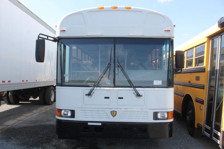 Image for 2009 IHC RE300 44-Passenger Bus
