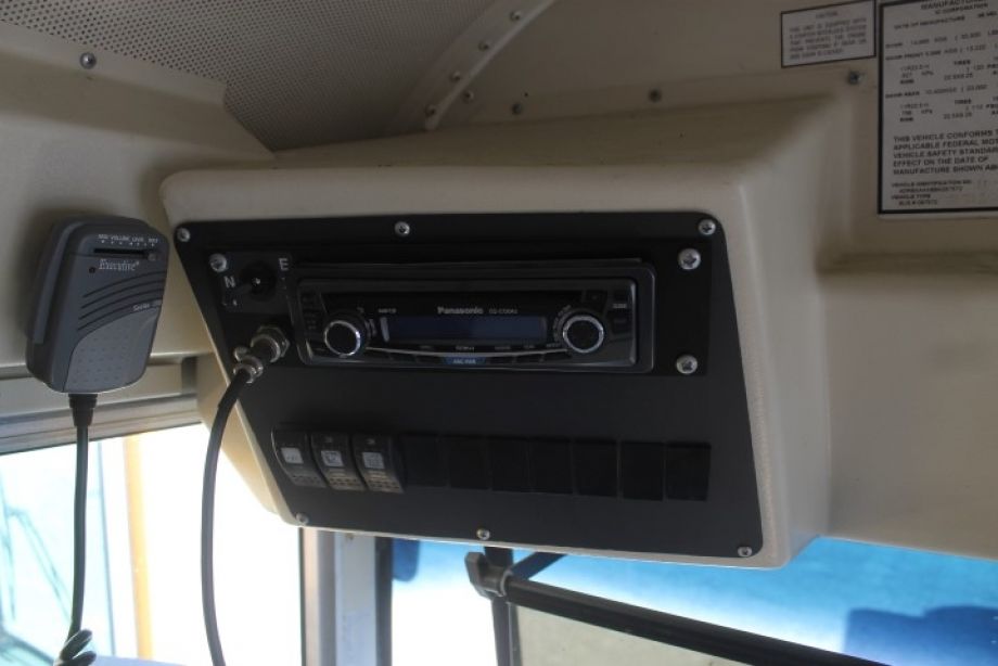 Image for 2009 IHC RE300 44-Passenger Bus