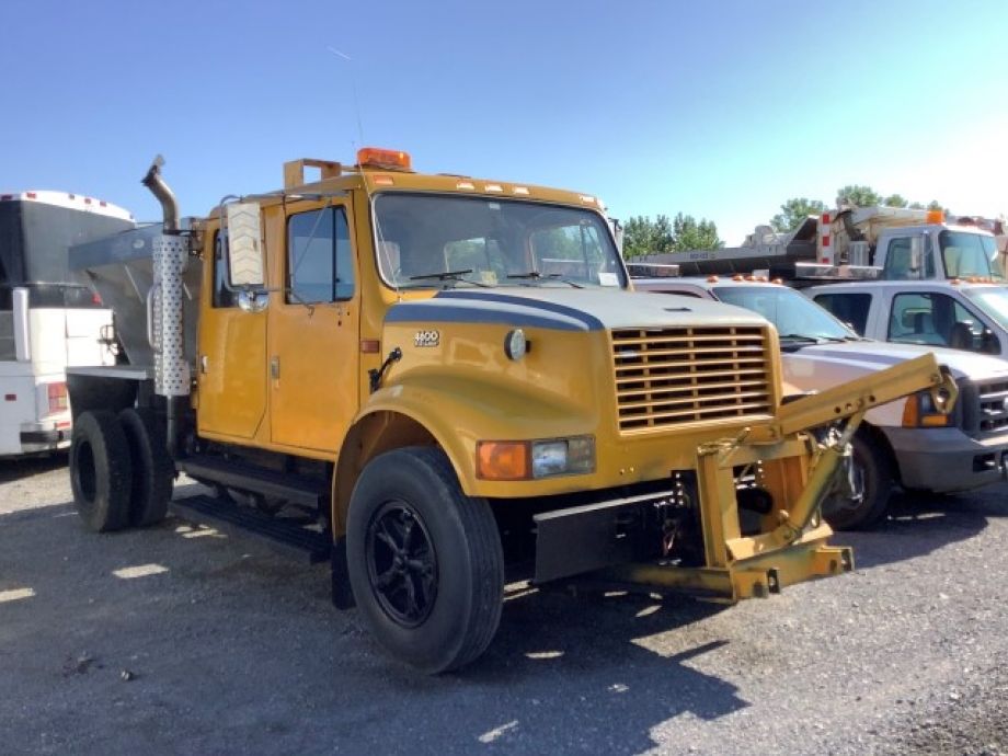 Image for 1994 International 4600 S/A Plow Truck | 8 Cylinder Diesel | Low Miles