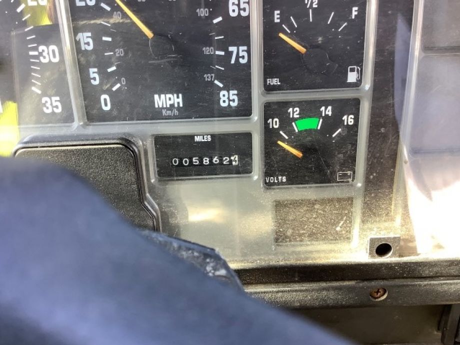 Image for 1994 International 4600 S/A Plow Truck | 8 Cylinder Diesel | Low Miles
