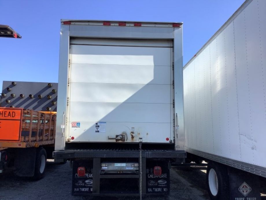 Image for 2006 Sterling 20’ S/A Refrigerated Box Truck | Cat C7 Accert 6 Cylinder Diesel Engine | 124K Miles